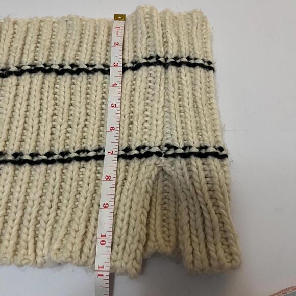 Low rise mini skirt - Picture 5 of 8